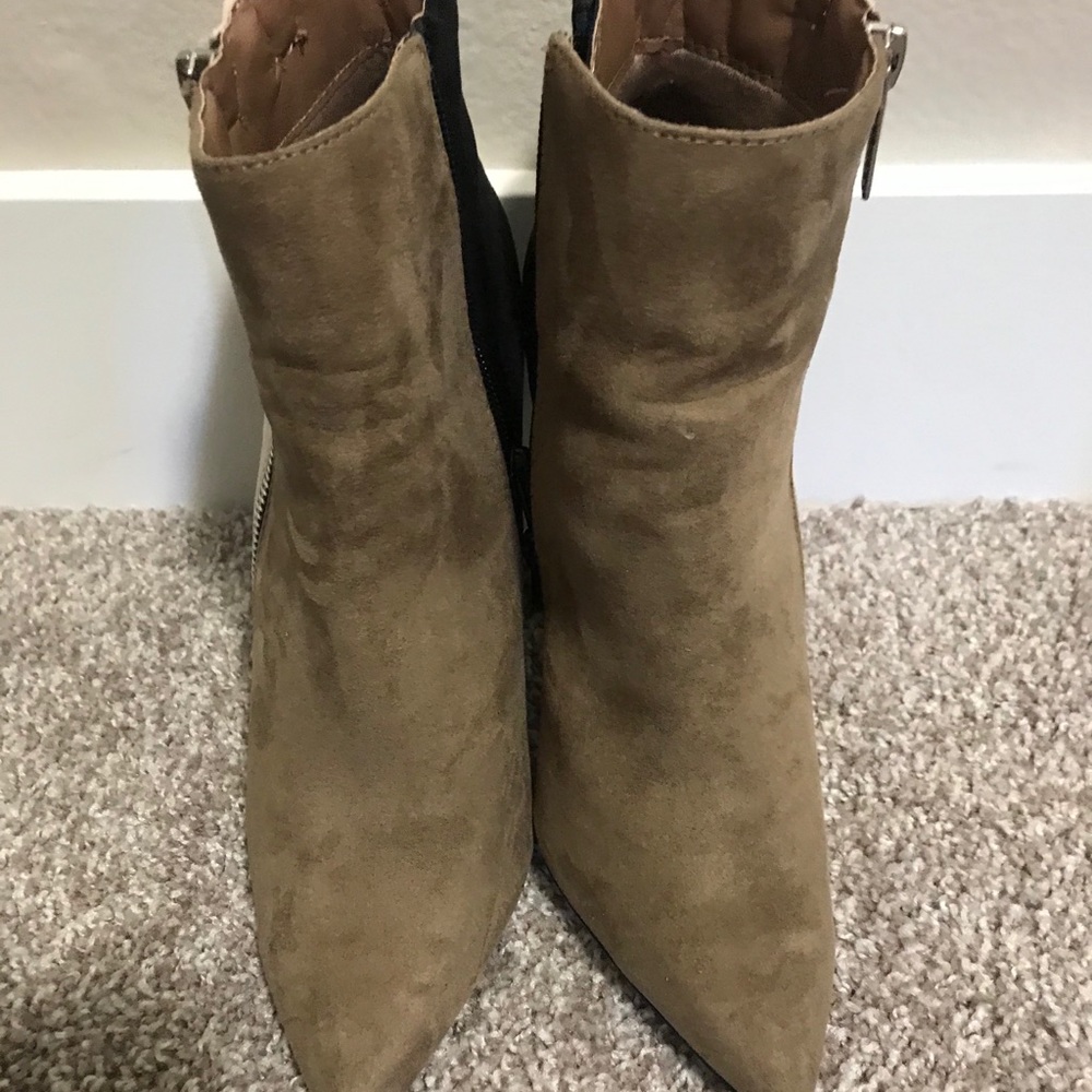 Remi by Shoe Dazzle